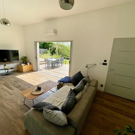Villa Contemporaine Jean *