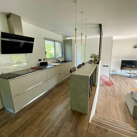 Contemporaine Jean Saint-Jean (Haute-Garonne)